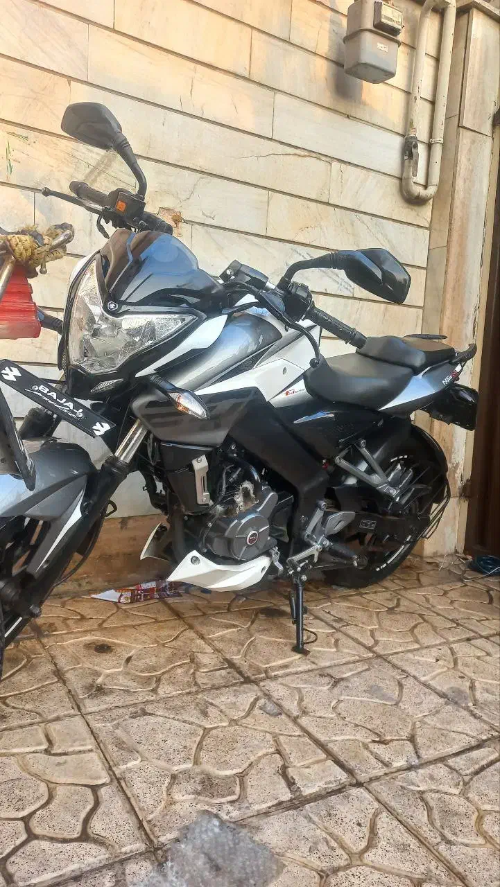 NS200 مدل ۹۷ فول  مشابه صفر|موتورسیکلت|تهران, مسعودیه|دیوار