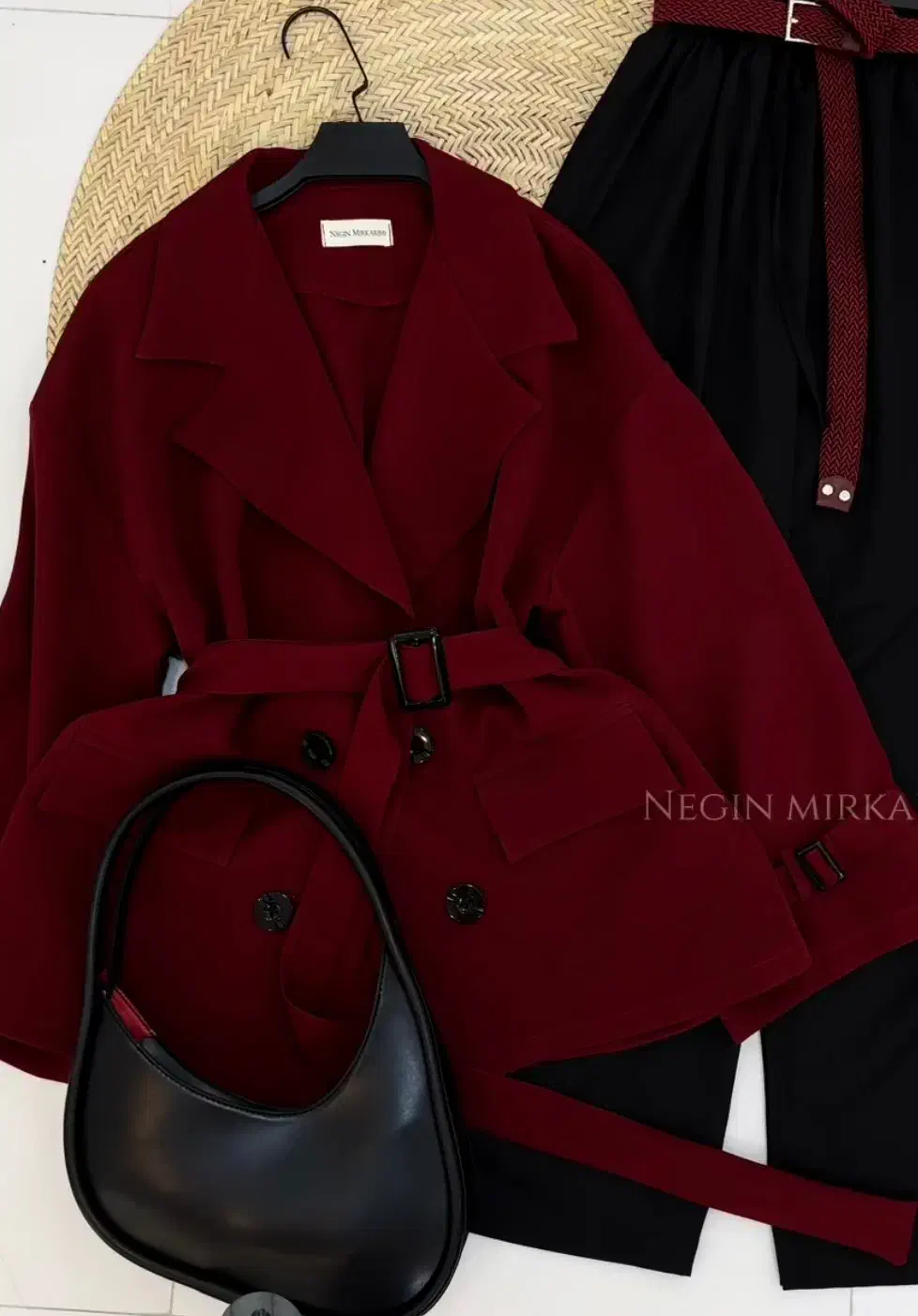 کت پاییزی|لباس|کرج, باغستان|دیوار