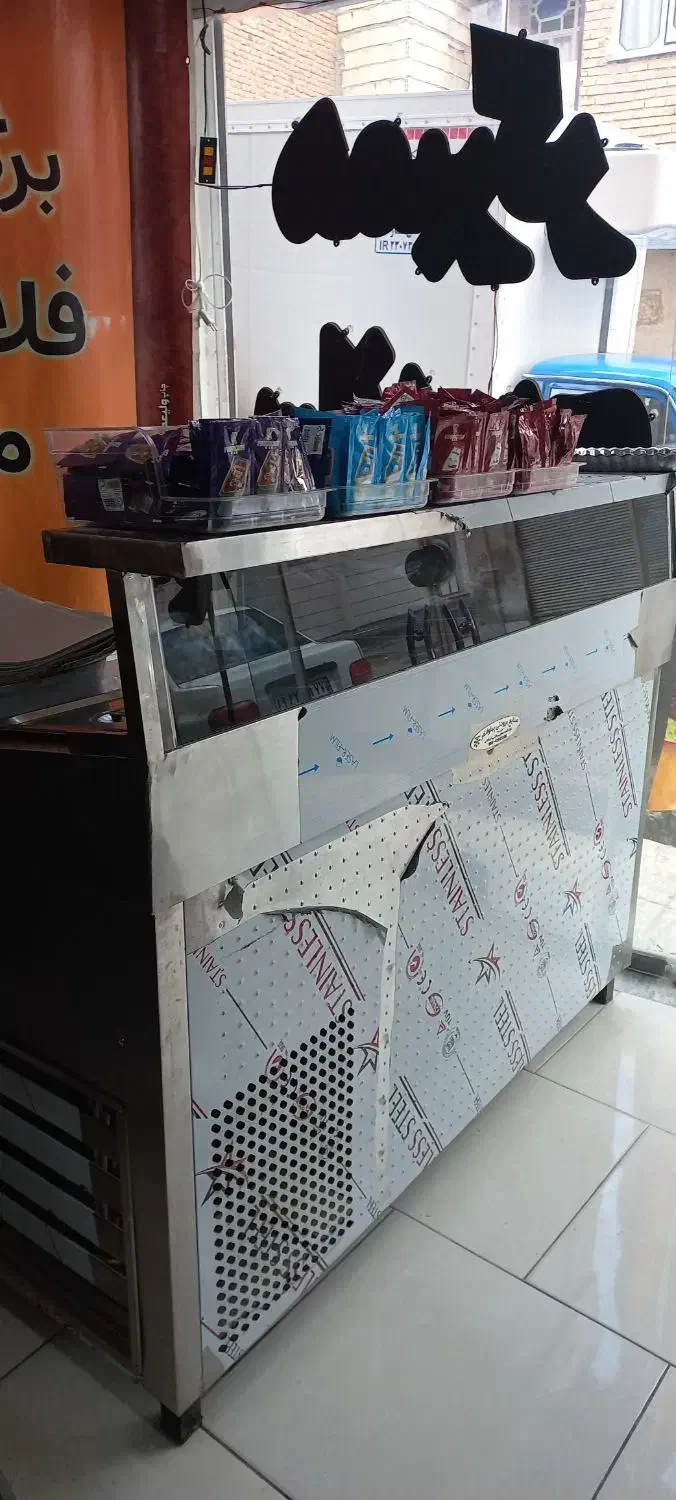 تاپینگ زیر فریزر|فروشگاه و مغازه|بروجرد, |دیوار