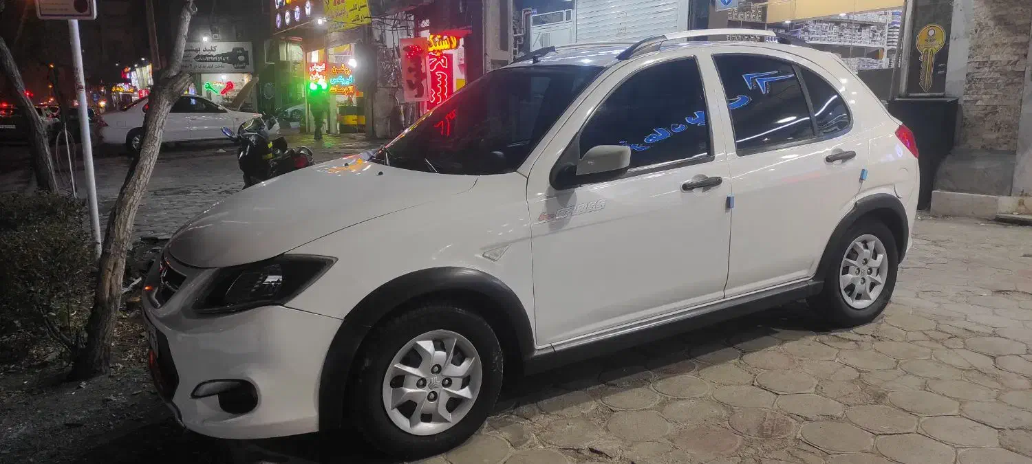 کوئیک مدل 401 دوربین و مانیتور حرفه ای|خودرو سواری و وانت|مشهد, سید رضی|دیوار