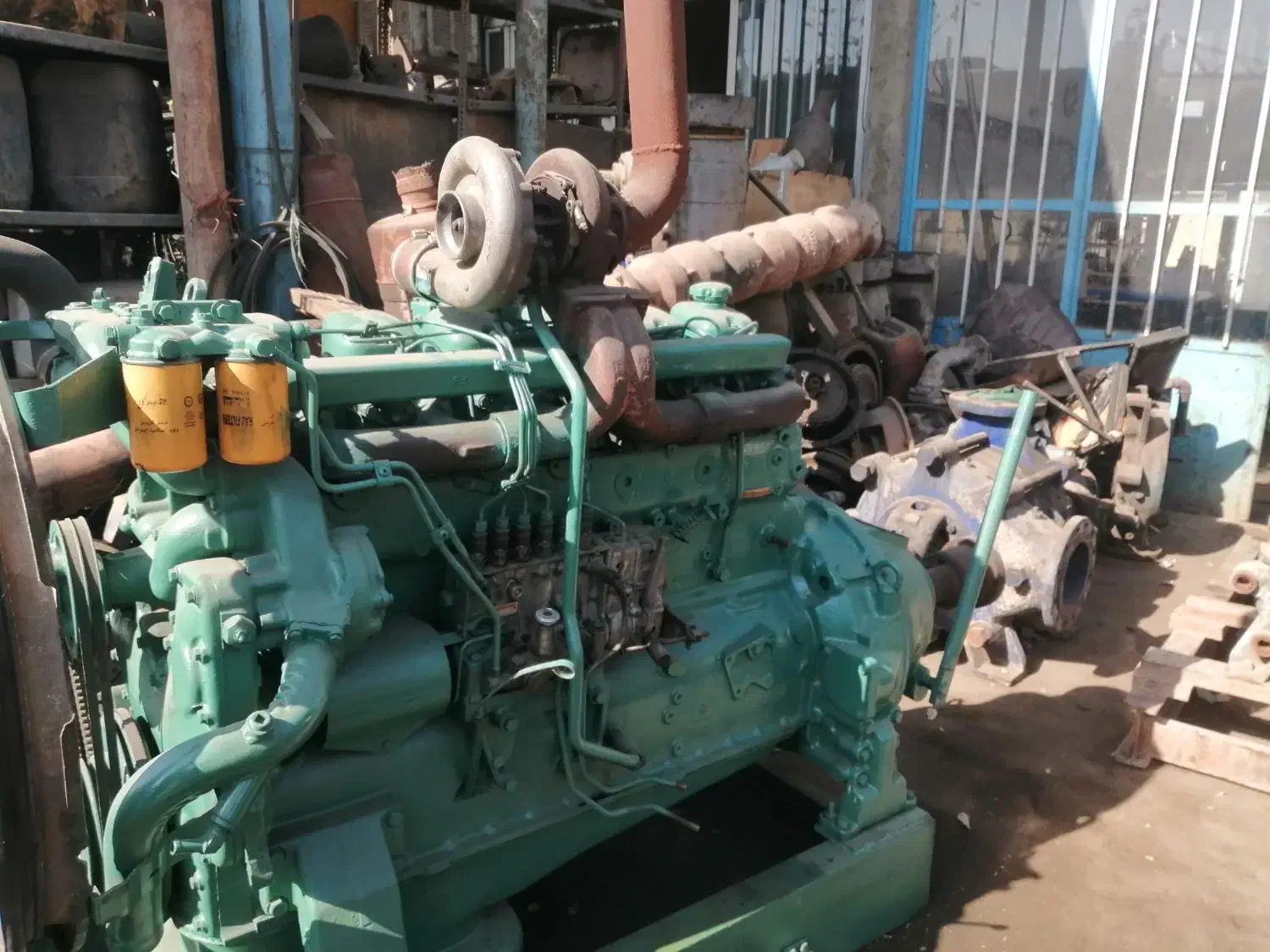 موتور ولوو 279 جعبه کامپیوتری و موتور ماک 250|ماشین‌آلات صنعتی|همدان, |دیوار