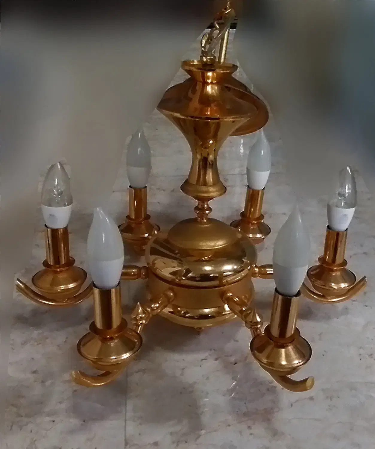 لوستر قدیمی خاص ۶ شاخه|لوستر و چراغ آویز|بندر انزلی, پاسداران|دیوار