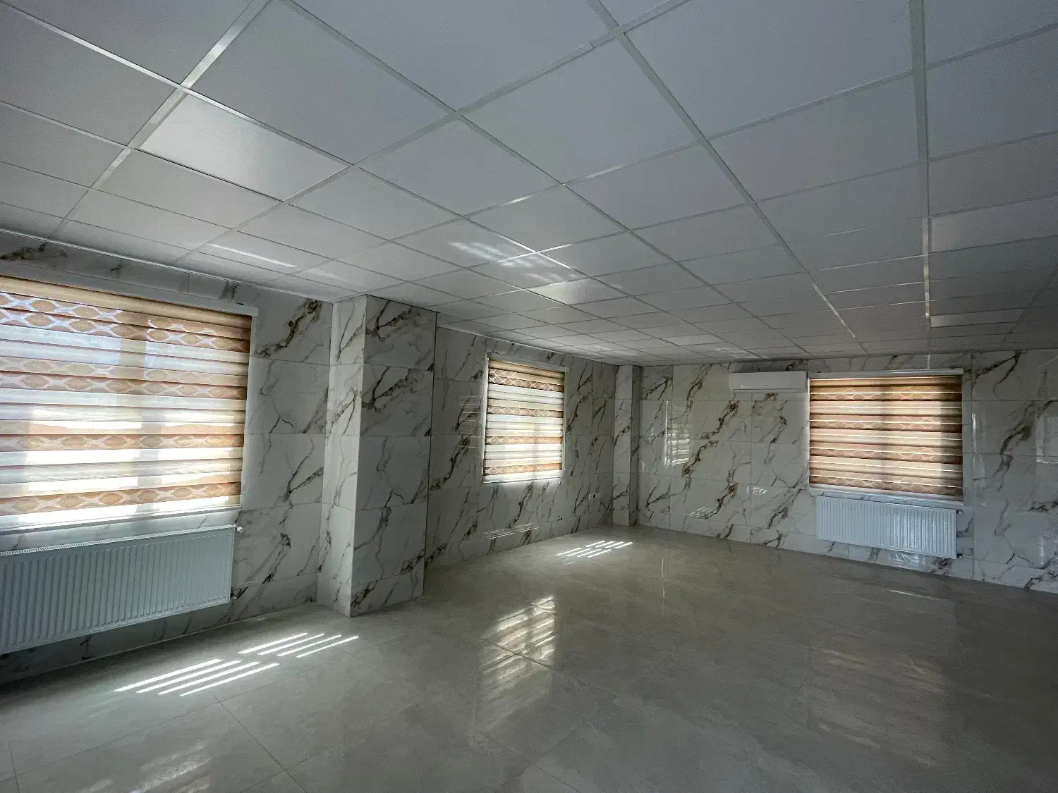 انواع زبراو کرکره فلزی۱۵درصد تخفیف|پرده، رانر، رومیزی|اشتهارد, |دیوار