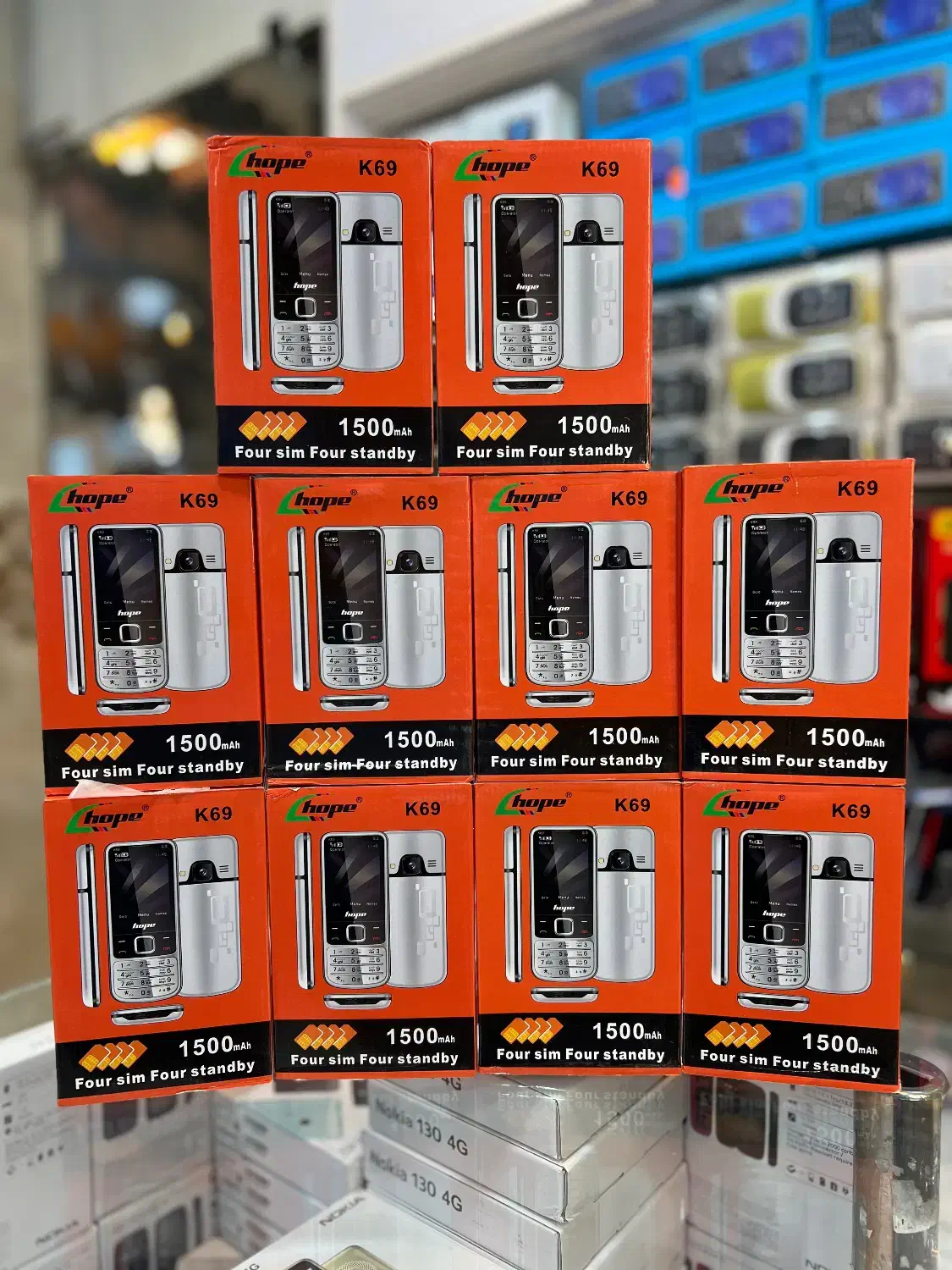 گوشی ساده ۴سیم کارته بدنه فلزی/پلمپ/رجیسترشده|موبایل|ارومیه, |دیوار