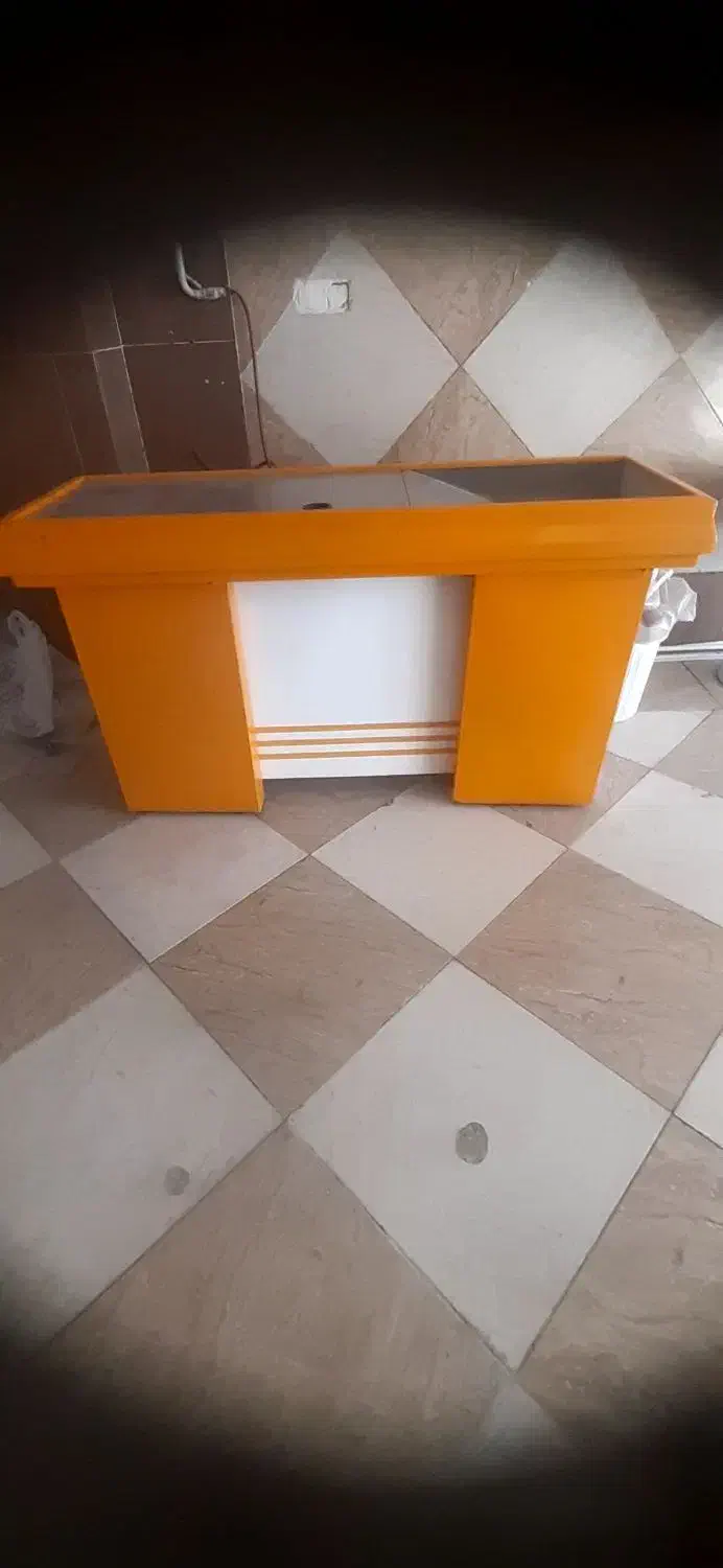 سلام میز فروشگاه وتعدادی قفسه|فروشگاه و مغازه|قرچک, میرزائی جنوبی|دیوار