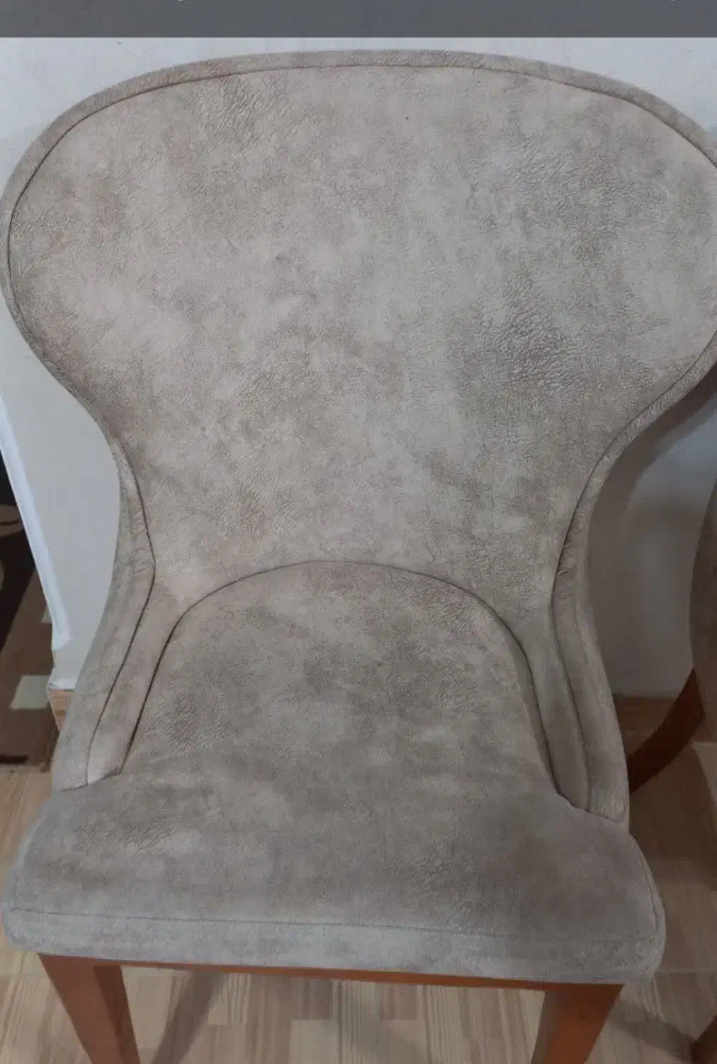 مبل چستر۷ نفره|مبلمان خانگی و میز عسلی|رشت, پل تالشان|دیوار