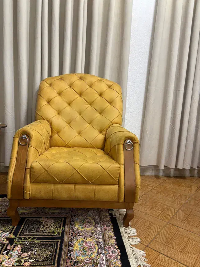 یه دست مبل چستر ۶نفره|مبلمان خانگی و میز عسلی|بندر انزلی, چهارفریضه|دیوار