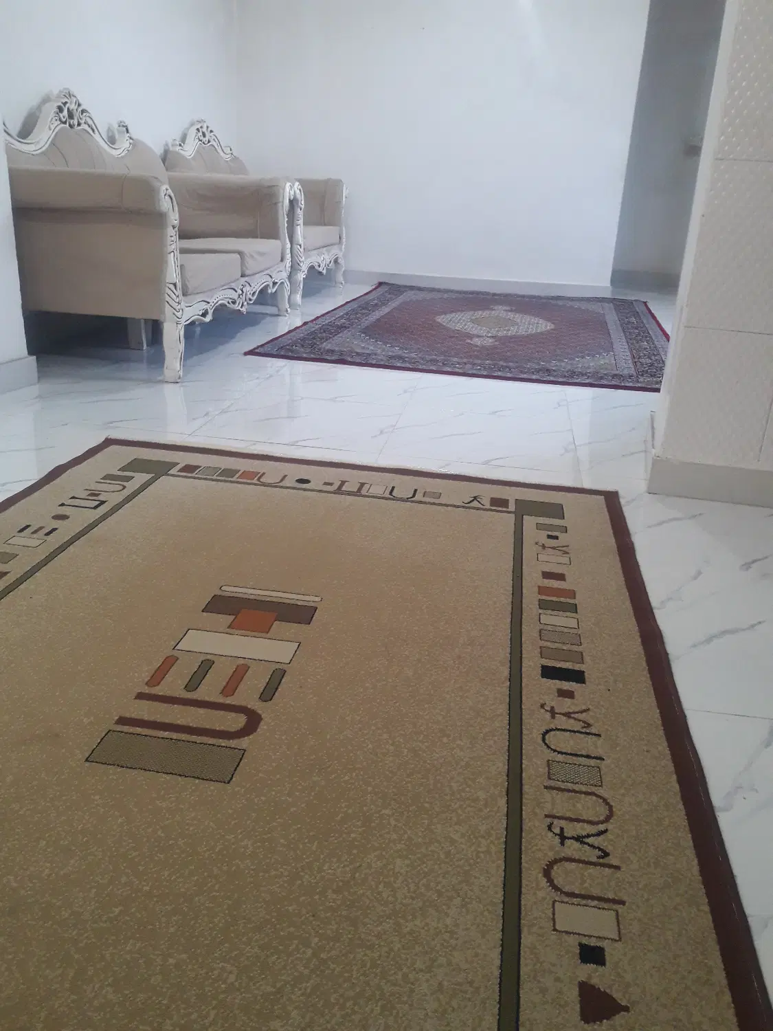 اجاره|اجارهٔ کوتاه‌مدت آپارتمان و سوئیت|رشت, نخودچر|دیوار
