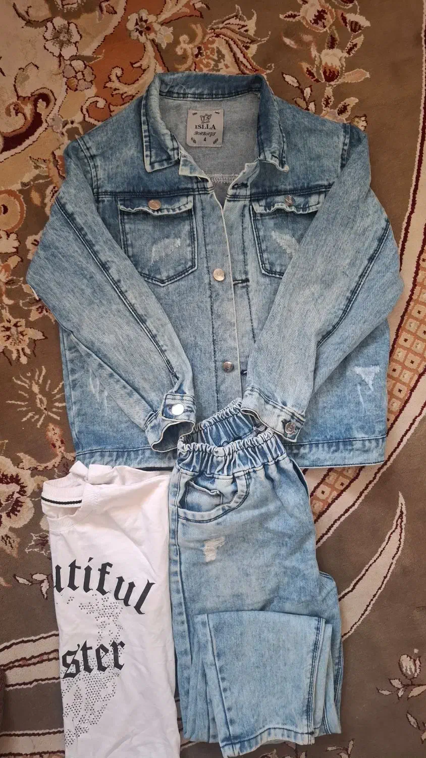 دنیای جین|کفش و لباس بچه|شاهینشهر, مخابرات (شهید بهشتی)|دیوار