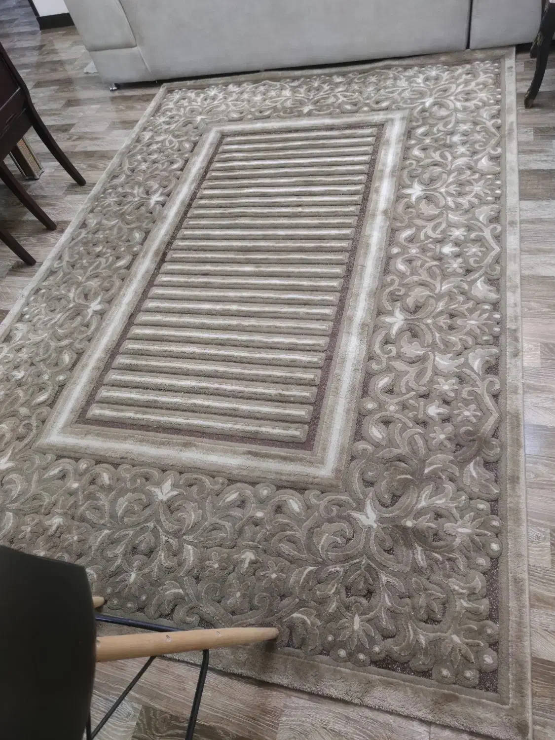 فرش|فرش|فردیس, منظریه|دیوار