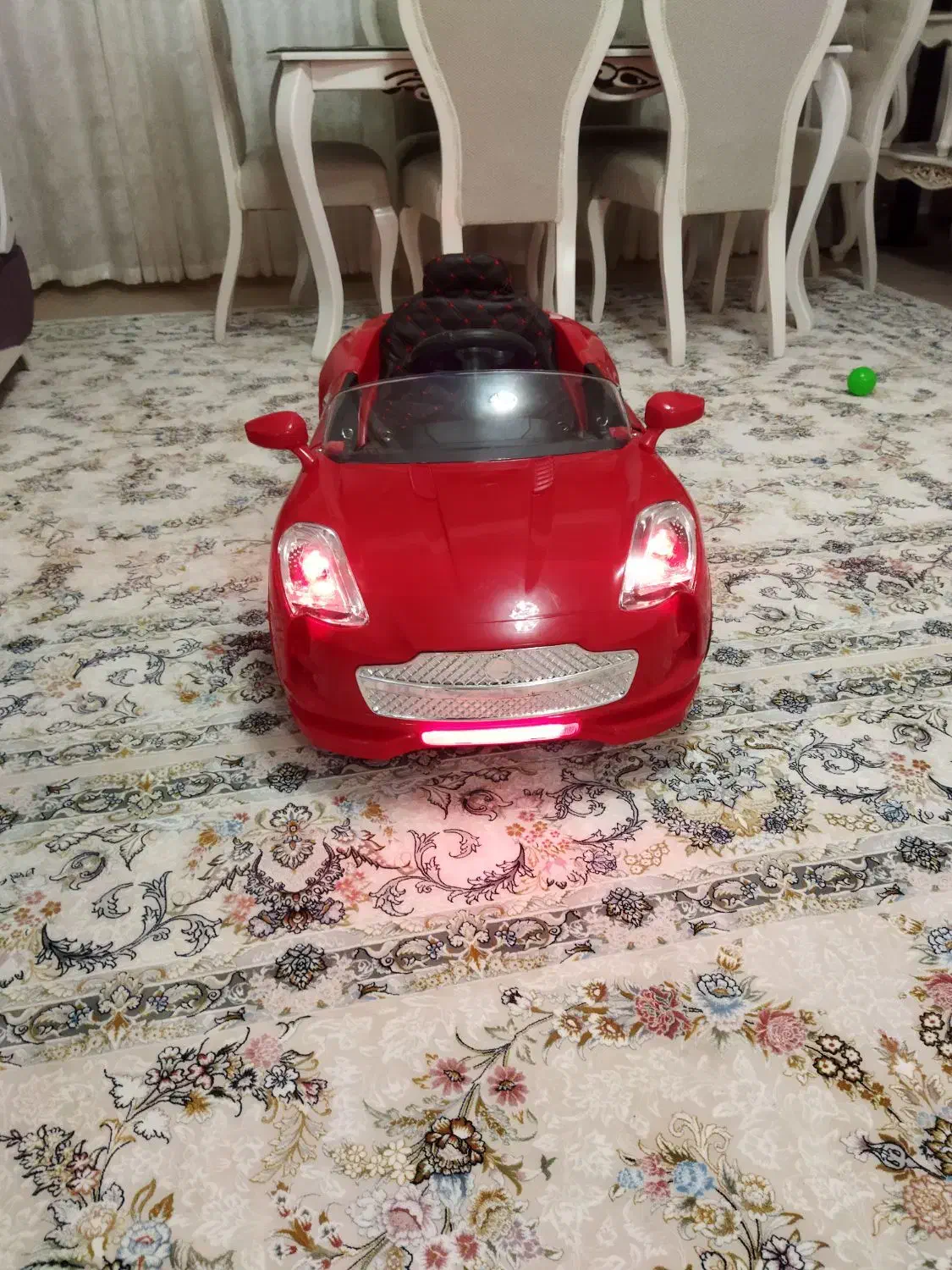 ماشین شارژی نو نو|اسباب و اثاث بچه|تبریز, |دیوار