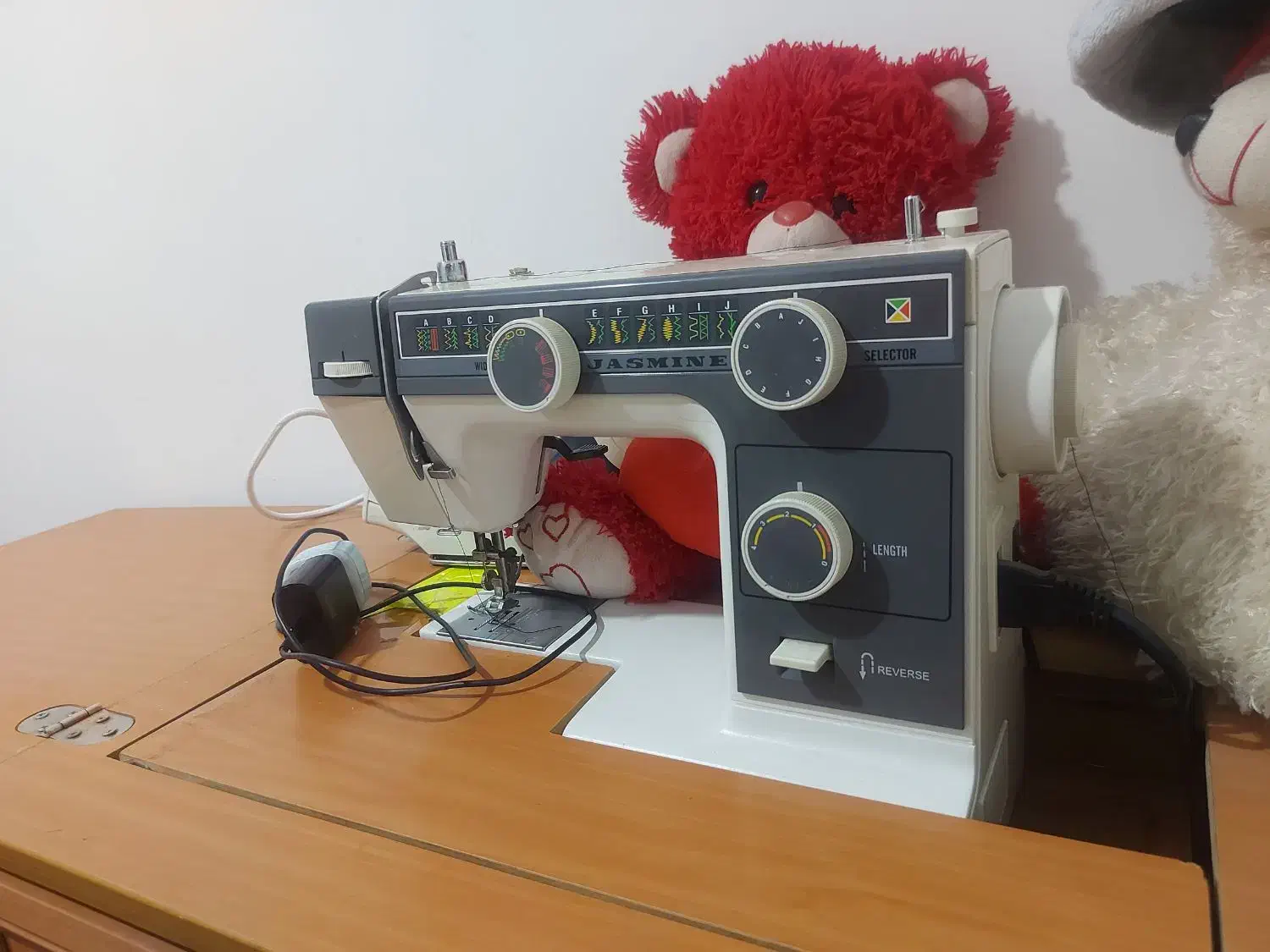 چرخ خیاطی جاسمین|چرخ خیاطی و ریسندگی|بوئین زهرا, |دیوار