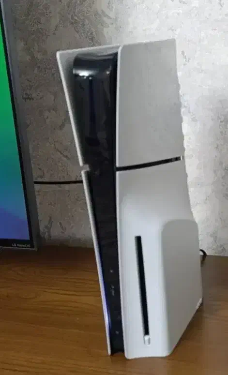 پلی استیشن ۵ اسلیم اروپا ۲۰۱۶|کنسول، بازی ویدئویی و آنلاین|زاهدان, |دیوار