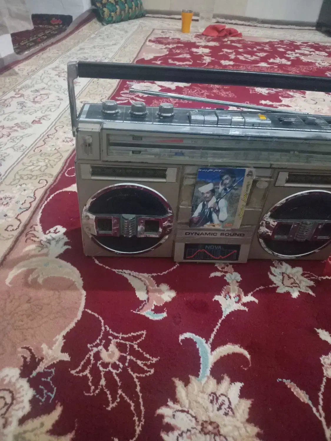 ۲عدد رادیو  اتیقه کلکسیونی قیمت  مناسب|سیستم صوتی خانگی|سمنان, |دیوار