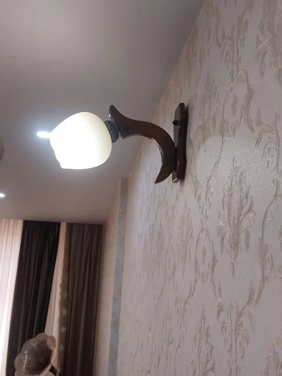 لوستر چوبی|لوستر و چراغ آویز|مشهد, فرهنگیان (شهرک غرب)|دیوار