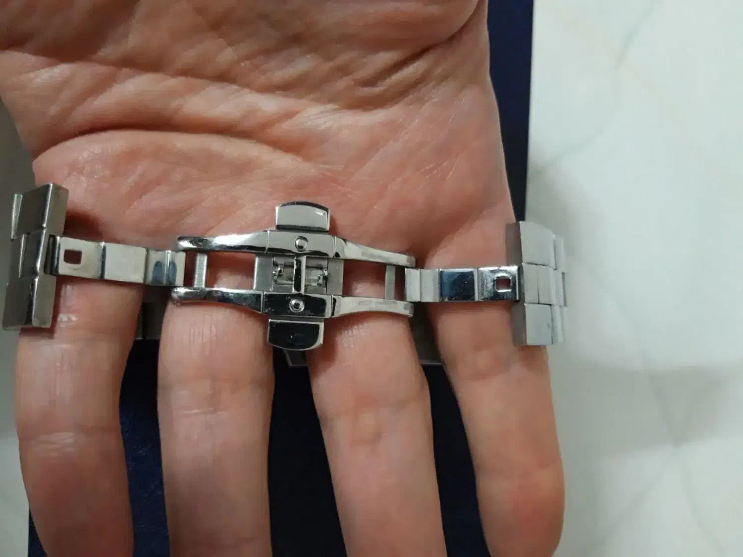 ساعت نو|ساعت|ورامین, ورامین|دیوار