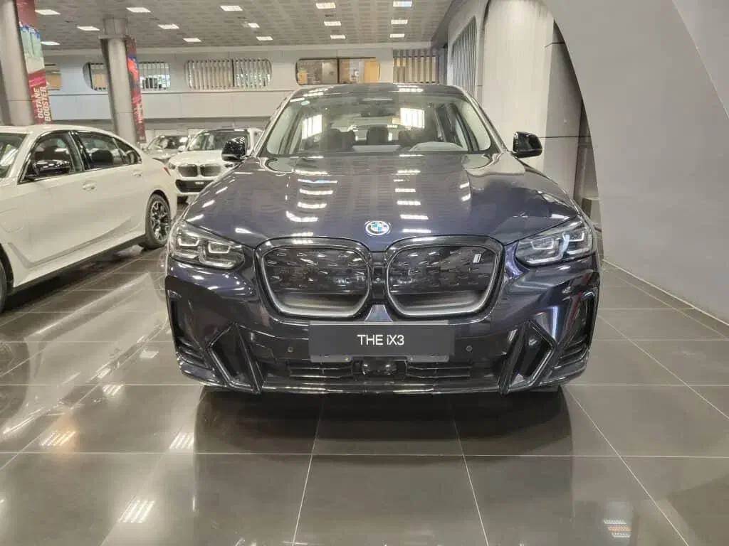 بی ام و IX3 2025|خودرو سواری و وانت|تهران, حکمت|دیوار