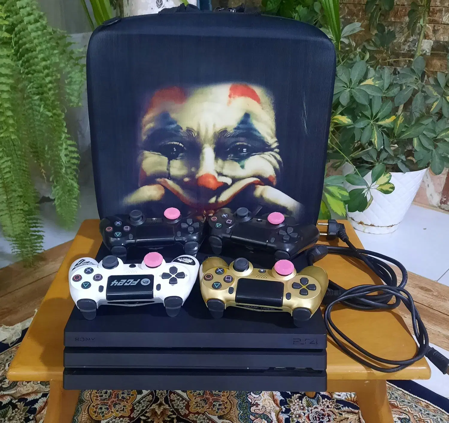۴ دسته ps4 pro|کنسول، بازی ویدئویی و آنلاین|مبارکه, |دیوار