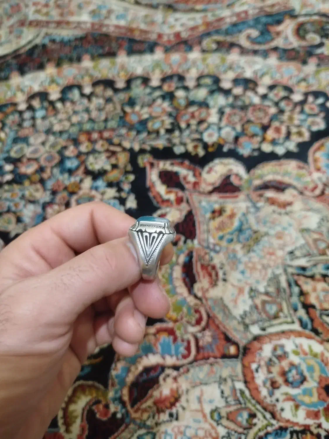 انگشتر|کلکسیون اشیاء عتیقه|زنجان, |دیوار