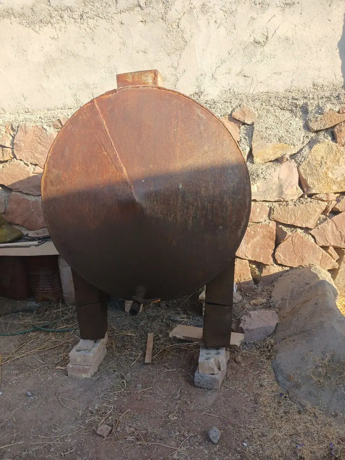 تانکر|مصالح و تجهیزات ساختمان|عطاملک, |دیوار