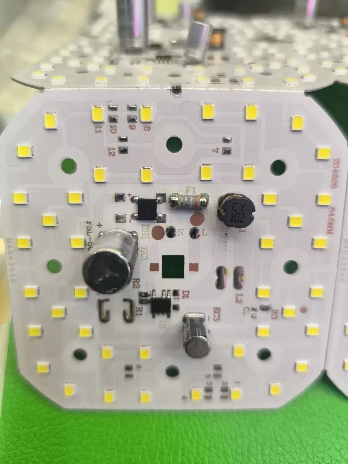 انواع چیپ لامپ|لامپ و چراغ|مشهد, سناباد|دیوار
