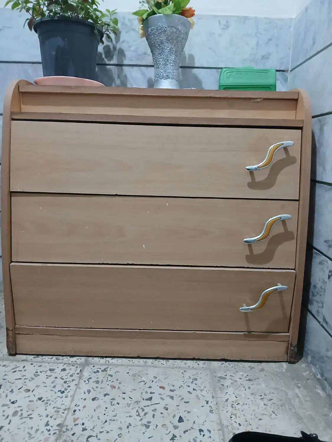 جا کفشی|جاکفشی، کمد، دراور|قائن, |دیوار