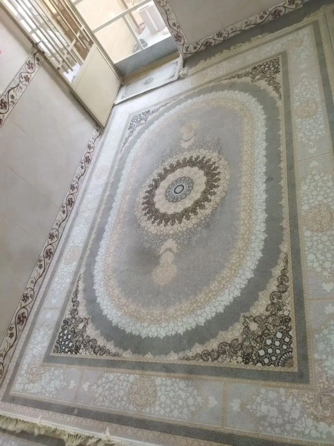 فرش ۹متری در حدنو|فرش|قرچک, میرزائی شمالی|دیوار