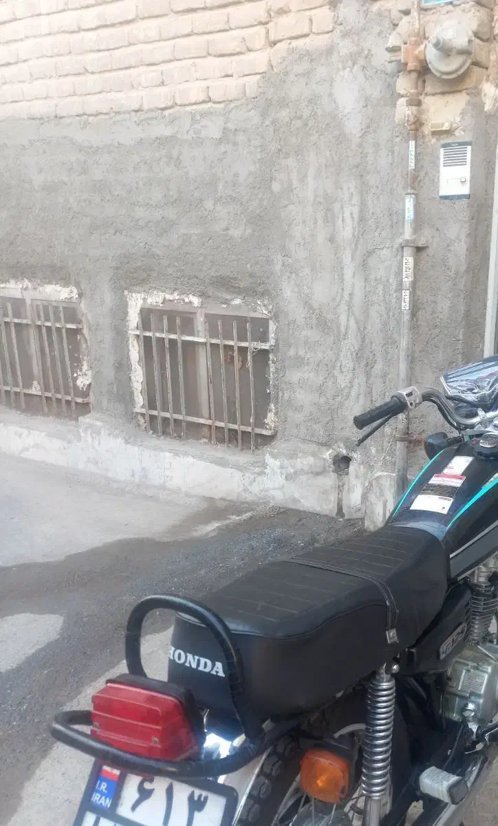 باک موتور گلگیر جلو موتور هوندا ترک بند موتور|قطعات یدکی و لوازم جانبی|قم, سراجه|دیوار