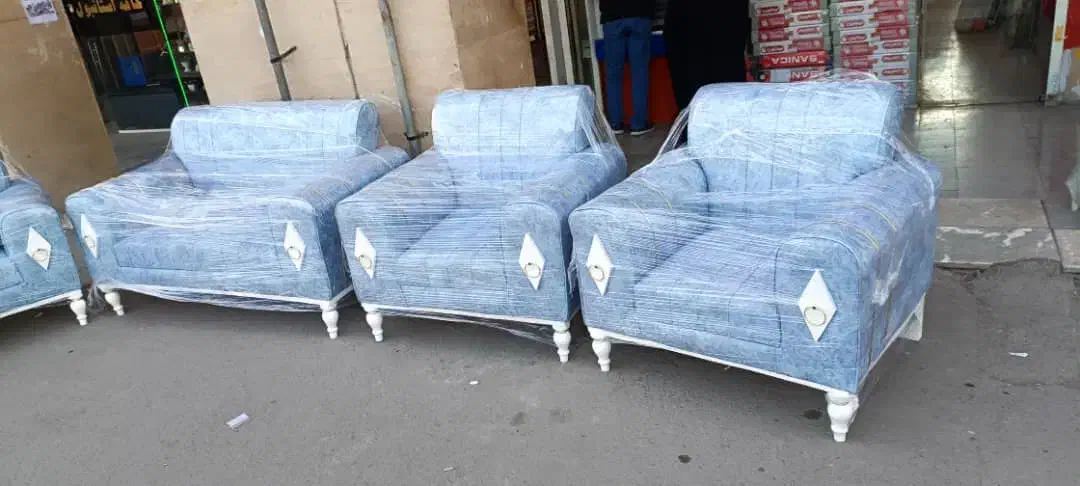 تولید مبل راحتی مینا|مبلمان خانگی و میز عسلی|صفادشت, |دیوار