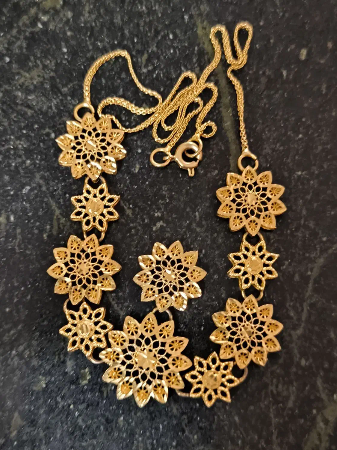 نیم ست و یه جفت گوشواره|جواهرات|زاهدان, |دیوار