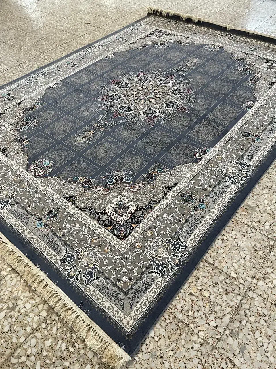 فرش پرستو طرح پرفروش سال ۱۰۰۰ شانه|فرش|تهران, شهرک شریعتی|دیوار