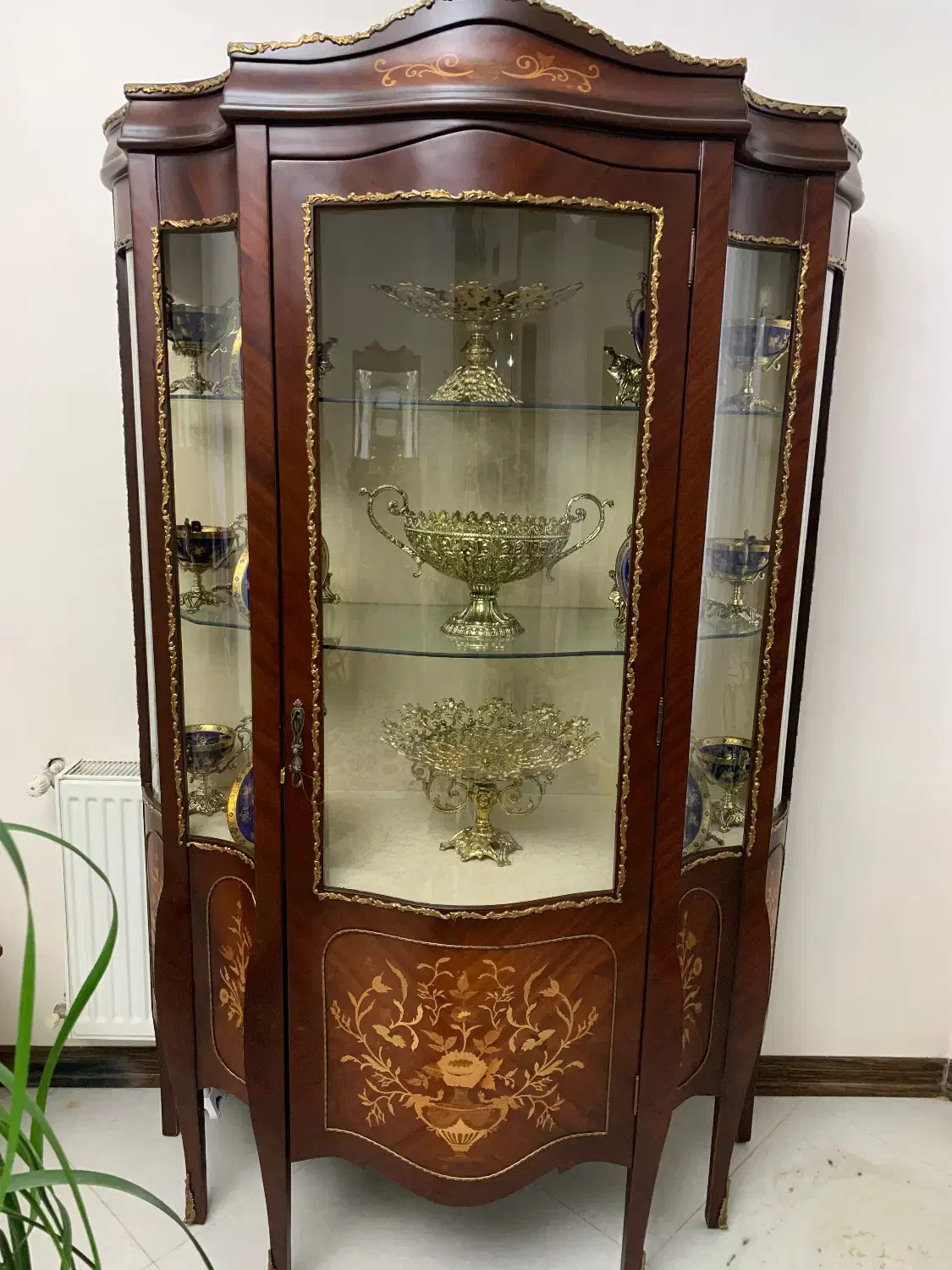 کنسول و بوفه|بوفه، ویترین، کنسول|کرج, کوی کارمندان جنوبی|دیوار