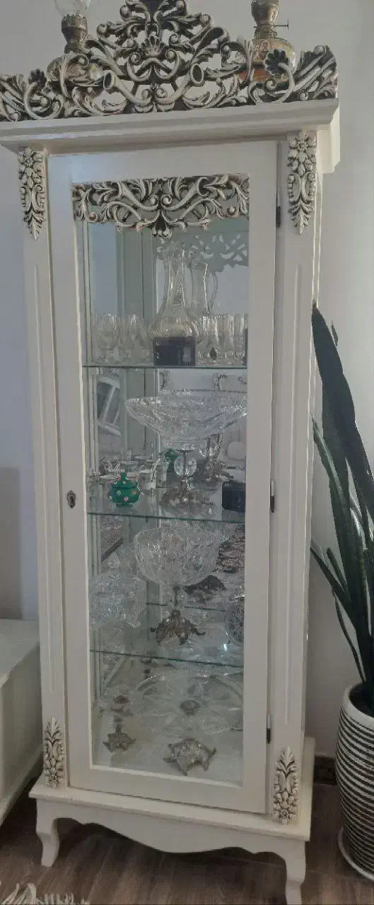 مبلمان همراه با ویترین|مبلمان خانگی و میز عسلی|هشتگرد, هیو|دیوار