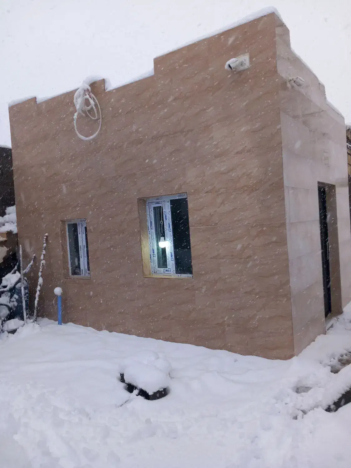 سنگکاری نمای ساختمان برتر|خدمات پیشه و مهارت|رشت, رودباری|دیوار