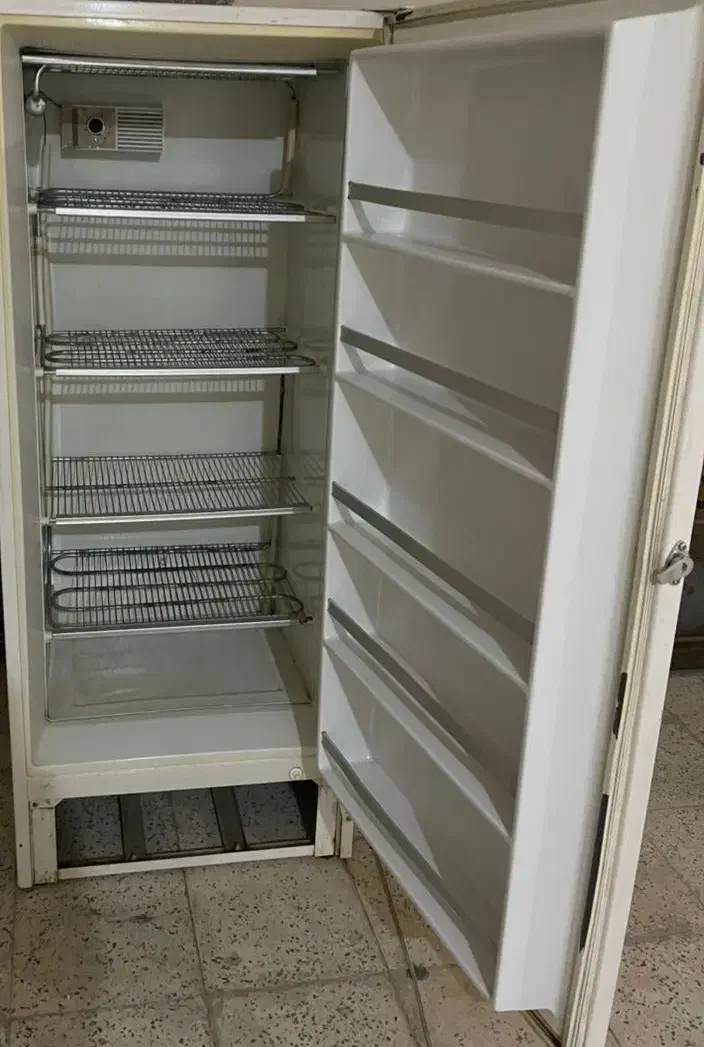 وسایل آشپزخانه|یخچال و فریزر|سیرجان, |دیوار