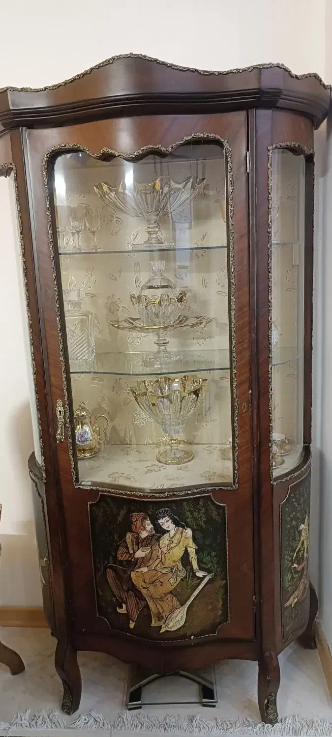 فروش بوفه شیک و تمیز|بوفه، ویترین، کنسول|کرج, عظیمیه|دیوار