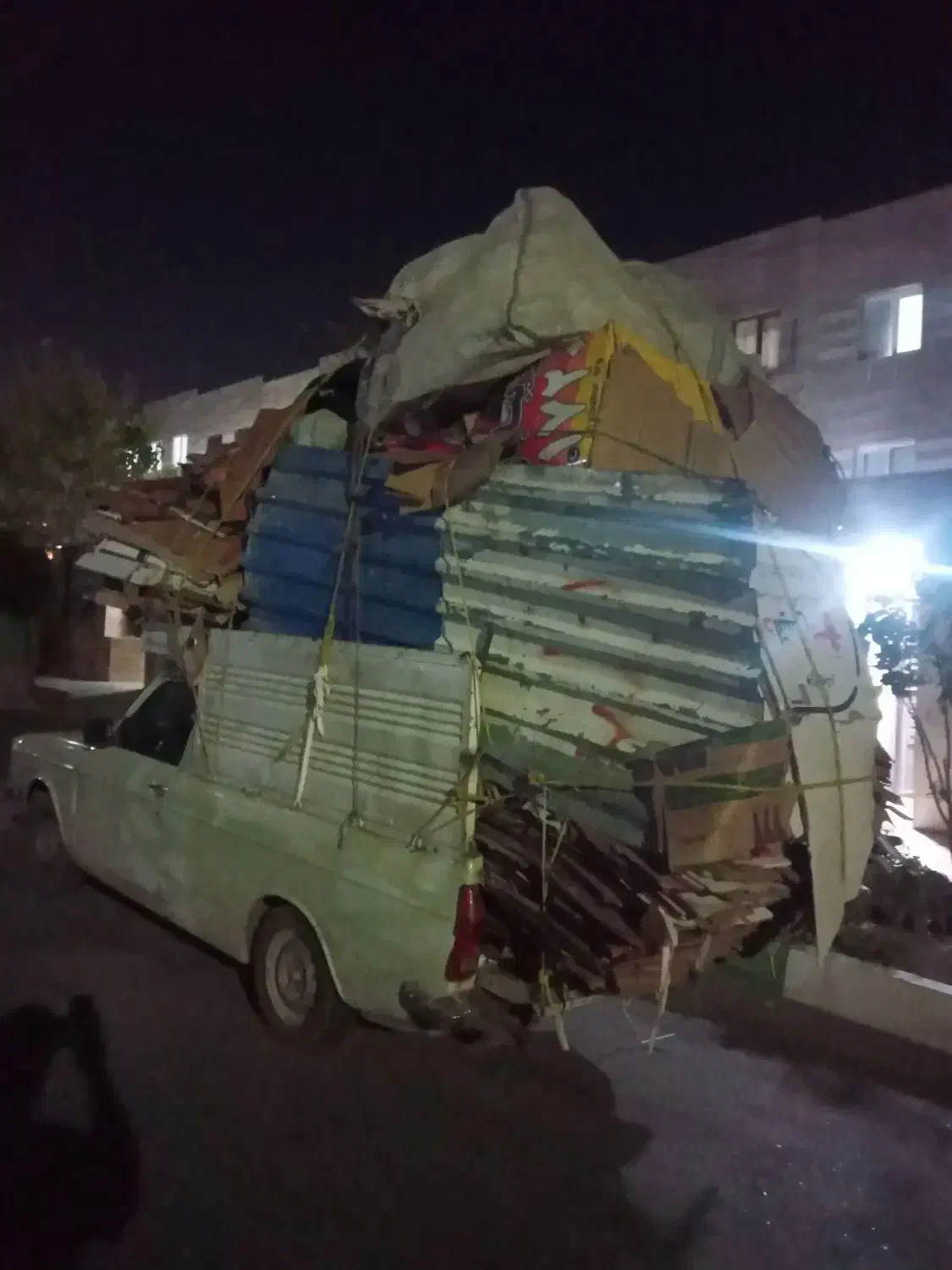 ضایعات آهن کارتن مس آلومینیوم|عمده‌فروشی|تهران, امام حسین|دیوار