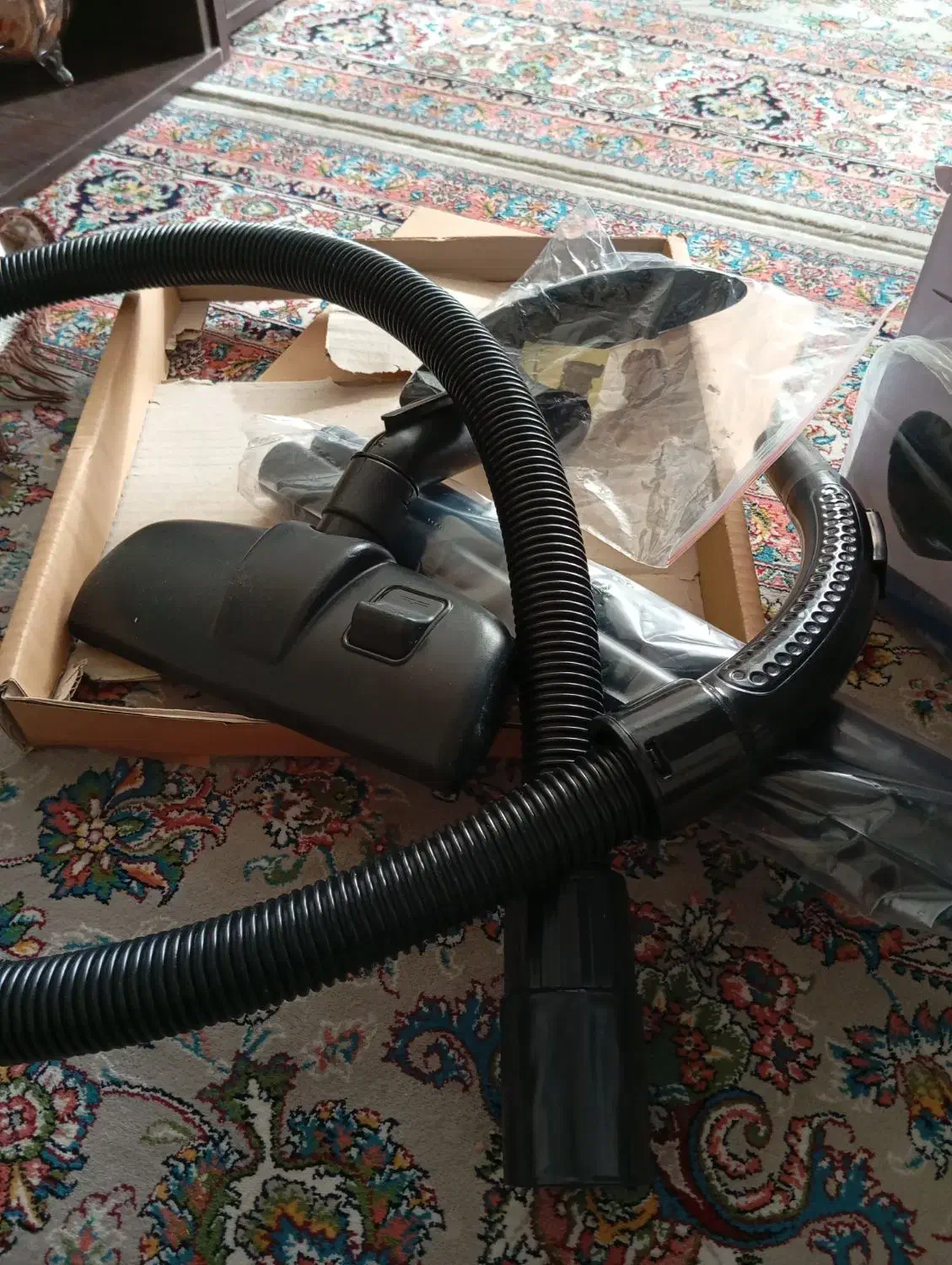 جارپ برقی لند گرین|جاروبرقی، جارو شارژی، بخارشو|کرج, باغستان|دیوار