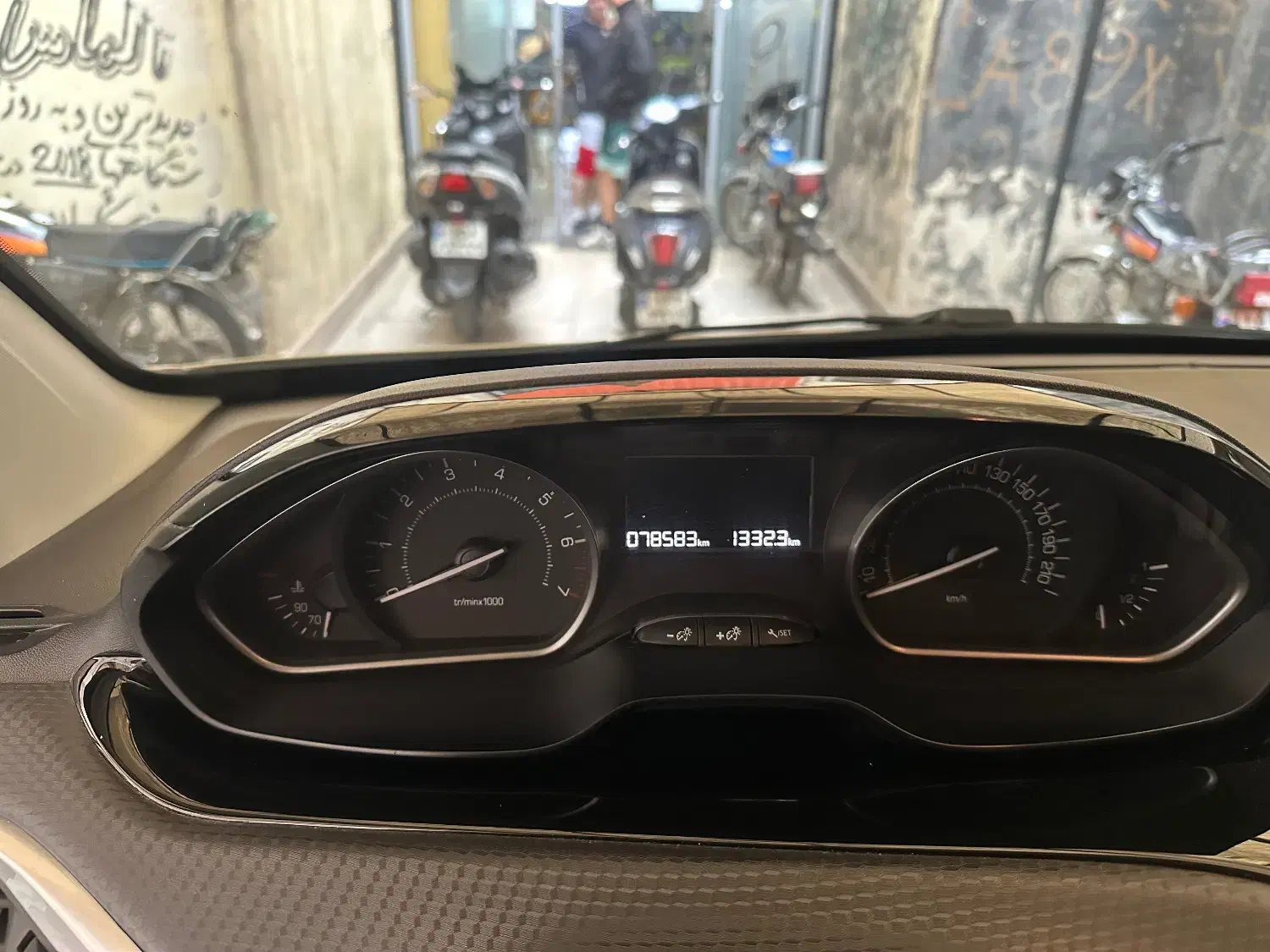 پژو ۲۰۰۸|خودرو سواری و وانت|تهران, تهرانسر غربی|دیوار