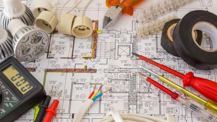 برقکار ماهر با حل فوری اتصالی و برق ساختمان|خدمات پیشه و مهارت|بروجرد, |دیوار