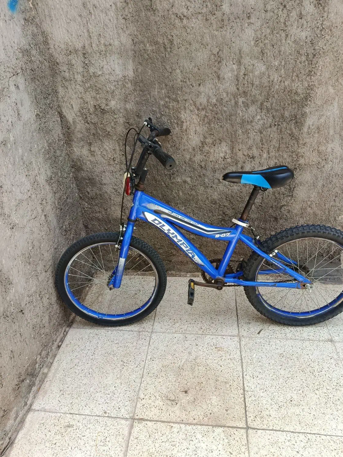 دوچرخه|دوچرخه، اسکیت، اسکوتر|بم, |دیوار