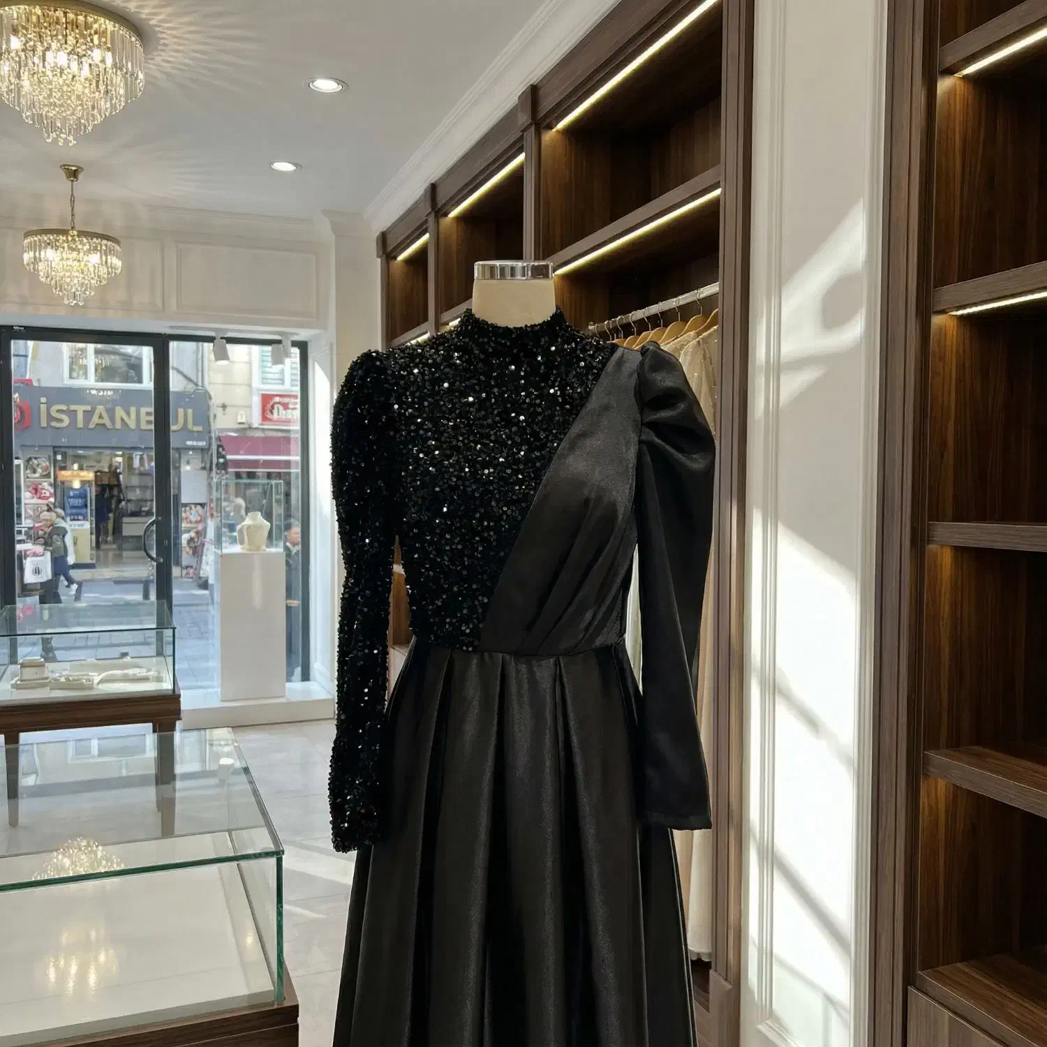 لباس مجلسی|لباس|تهران, شهرک هما|دیوار