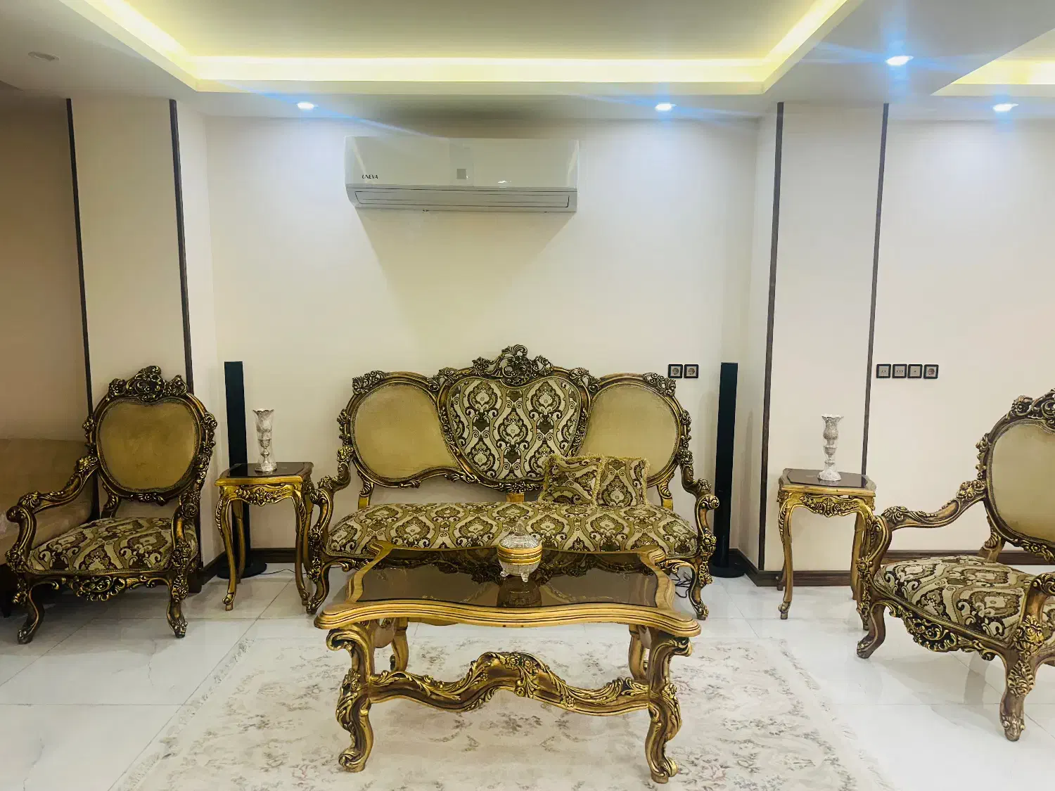 مبلمان استیل و میز ناهارخوری ۸نفره|مبلمان خانگی و میز عسلی|گرگان, |دیوار