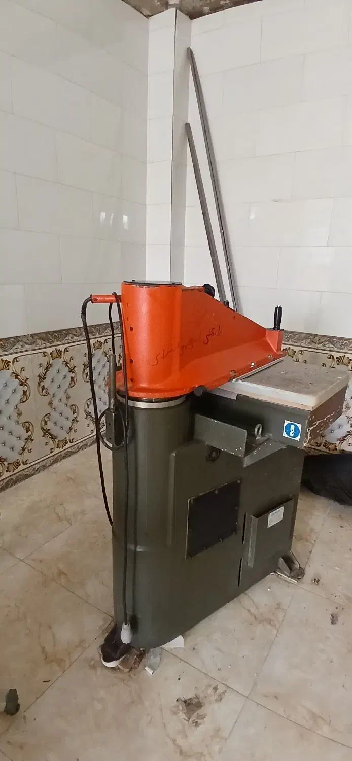 کاربر ۸۶|ماشینآلات صنعتی|خواجه, |دیوار