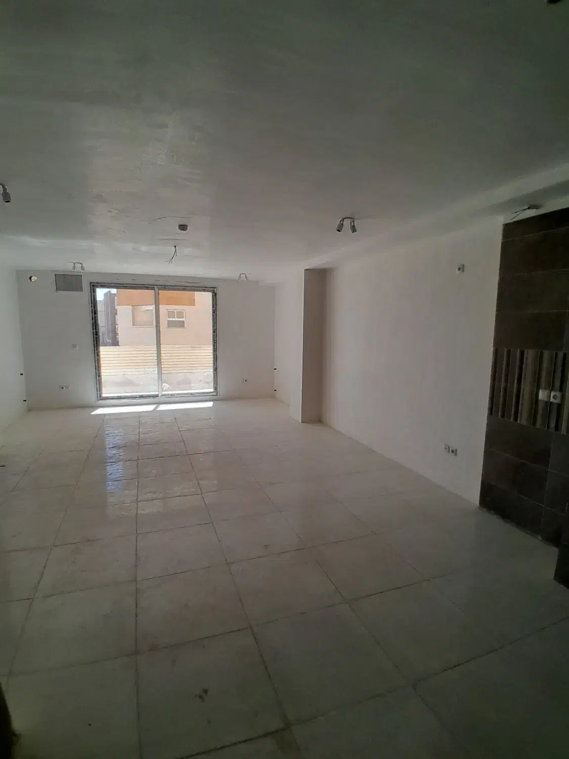 فروش واحد کلیدی ۱۱۰ متری دوخواب|فروش آپارتمان|شهرکرد, |دیوار