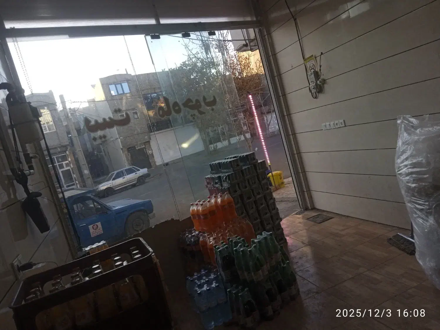 اجاره مغازه برای فروشگاه و کارگاه|اجارهٔ مغازه و غرفه|خوی, |دیوار