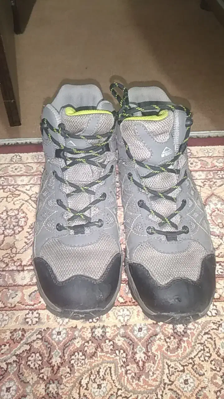 پوتین پسرانه سایز37|کیف، کفش، کمربند|میاندوآب, |دیوار