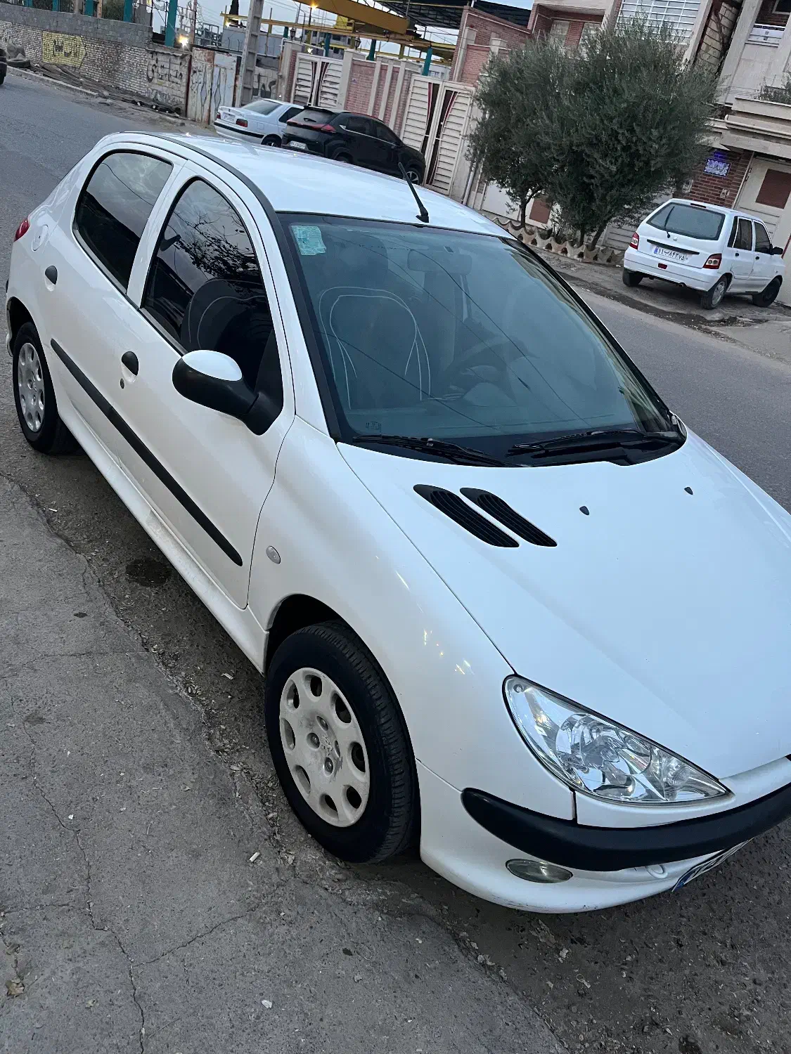 206تیپ5مدل ۹۸|خودرو سواری و وانت|سیرجان, |دیوار