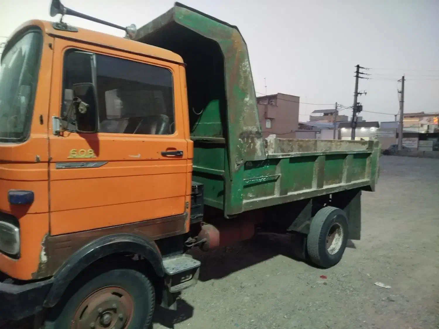 خاور ۶۰۸|خودرو سنگین|قم, زاویه|دیوار