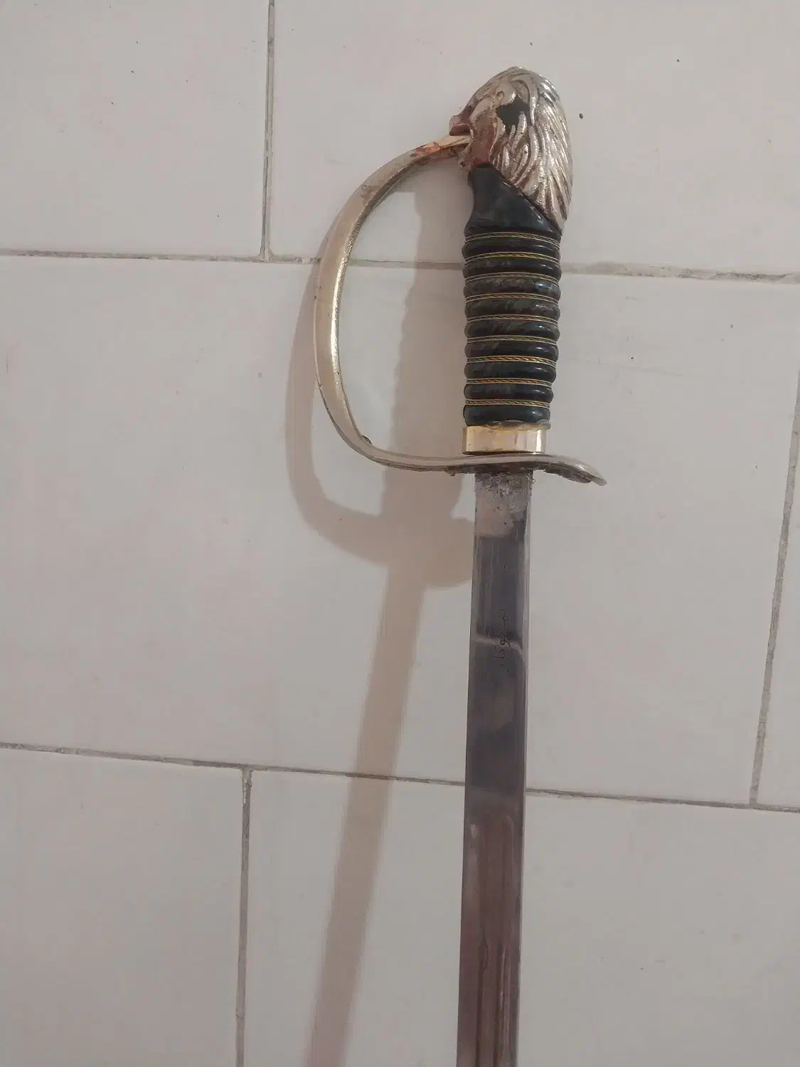 شمشیر قدیمی|کلکسیون اشیاء عتیقه|سیرجان, |دیوار